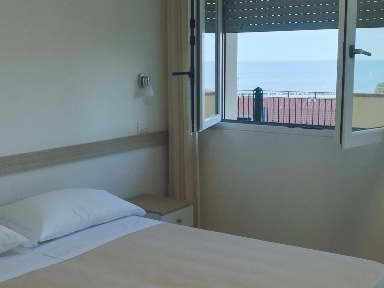 Agriturismo Marina オルトーナ エクステリア 写真